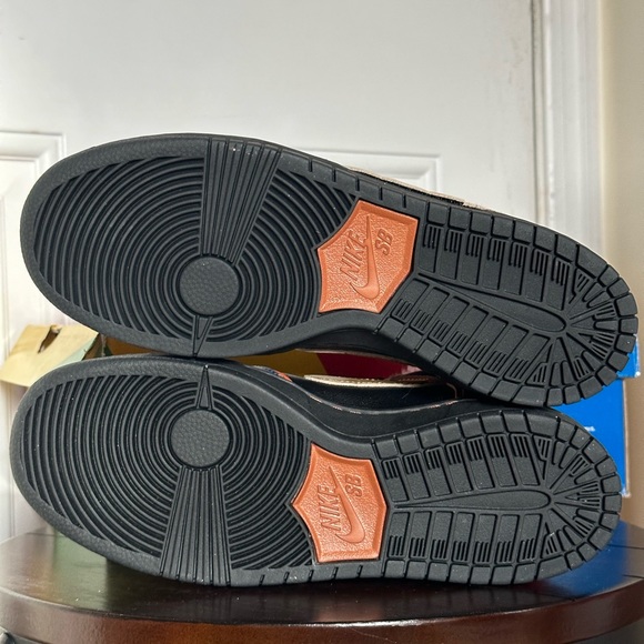 Nike SB dunk high RX-0 Unicorn Gundam Banshee - Picture 4 of 5